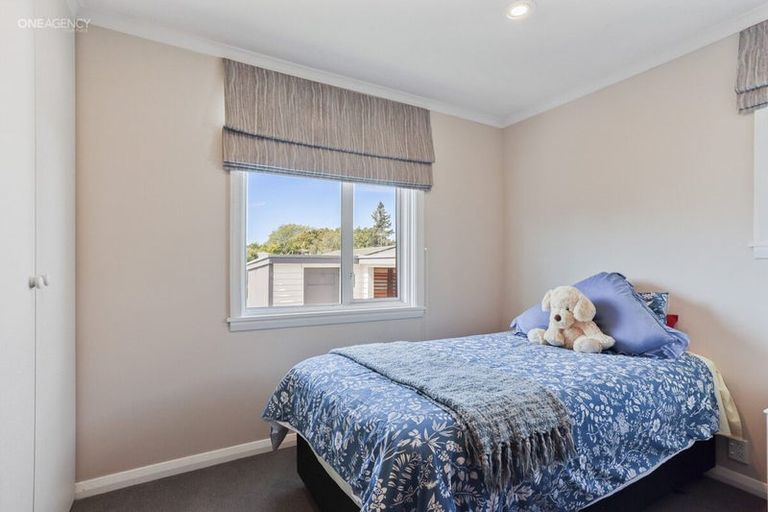 Photo of property in 8 Lindon Street, Rangiora, 7400