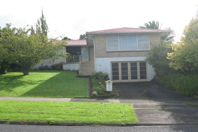 Photo of property in 11 The Boulevard, Sunnyhills, Auckland, 2010
