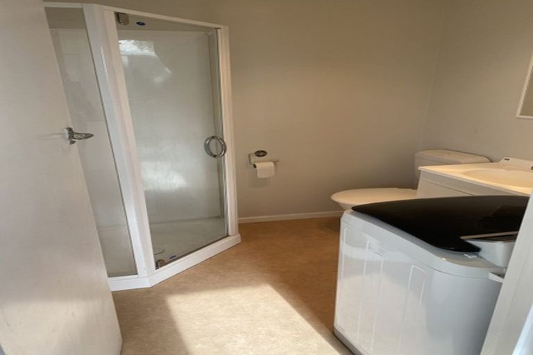 Photo of property in 5/60 Fairlie Terrace, Kelburn, Wellington, 6021