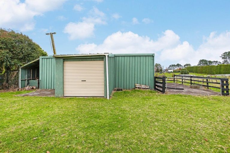 Photo of property in 323 Waiau Pa Road, Waiau Pa, Pukekohe, 2679