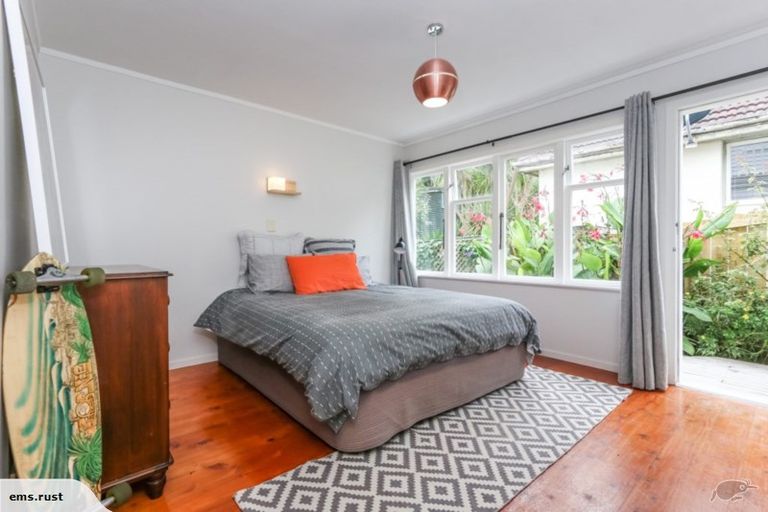 Photo of property in 23 Dickens Street, Grey Lynn, Auckland, 1021