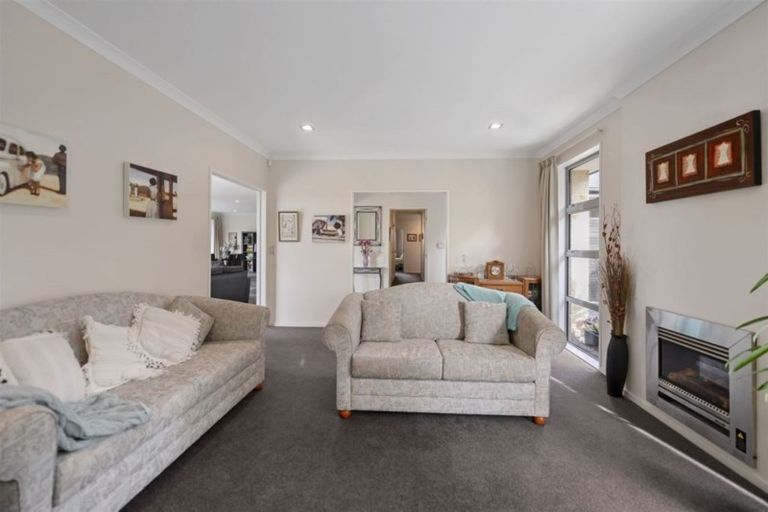Photo of property in 61 Applefield Court, Northwood, Christchurch, 8051