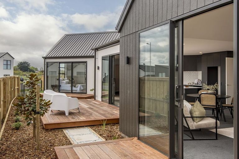 Photo of property in 2/1 Hebe Lane, Northwood, Christchurch, 8051