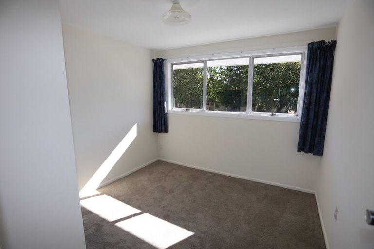 Photo of property in 1/21 Parkstone Avenue, Ilam, Christchurch, 8041