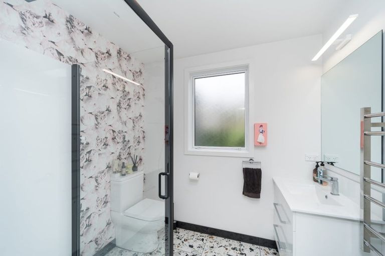 Photo of property in 423b Featherston Street, Palmerston North, 4414