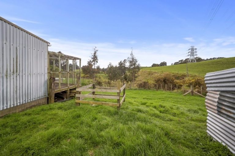 Photo of property in 61 Saxton Road, Upper Vogeltown, New Plymouth, 4371