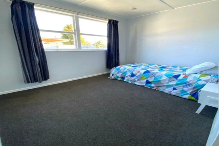 Photo of property in 702a Murdoch Road East, Akina, Hastings, 4122