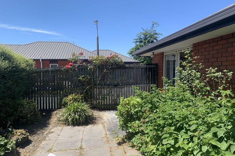 Photo of property in 2 Mcleish Lane, Spreydon, Christchurch, 8024
