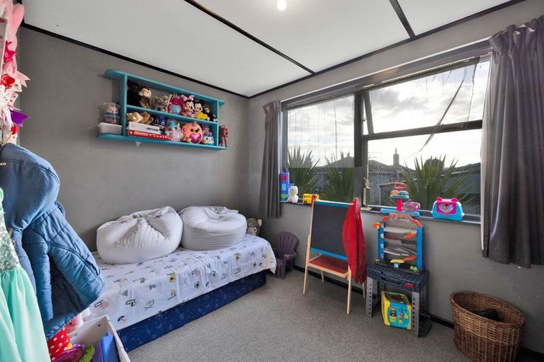 Photo of property in 11 Fairfield Road, Hawera, 4610