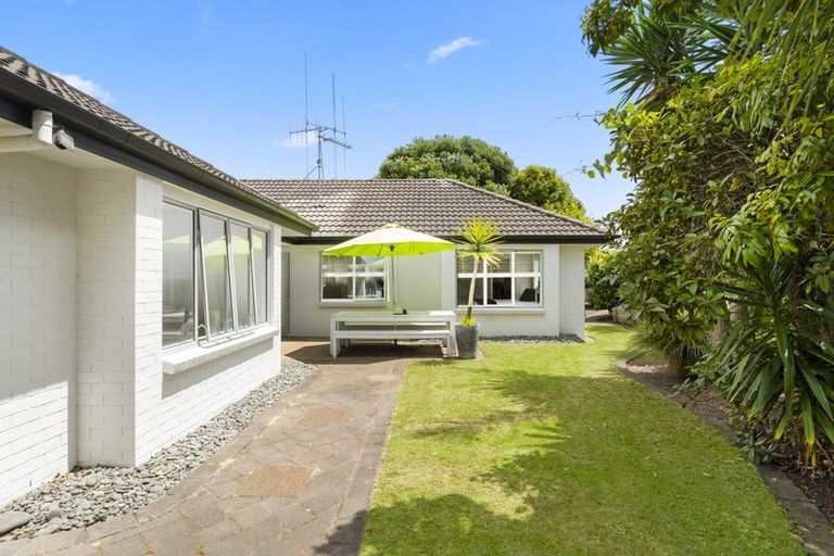 Photo of property in 25 Jasmine Place, Mount Maunganui, 3116