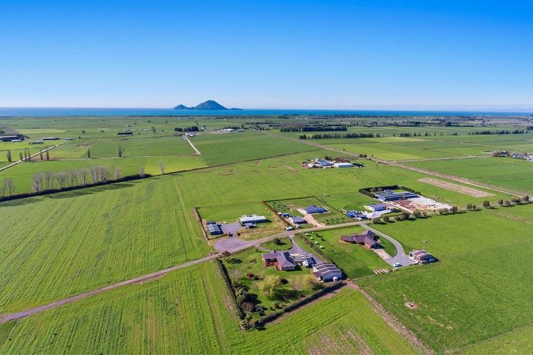 Photo of property in 122b Powdrell Road, Thornton, Whakatane, 3193