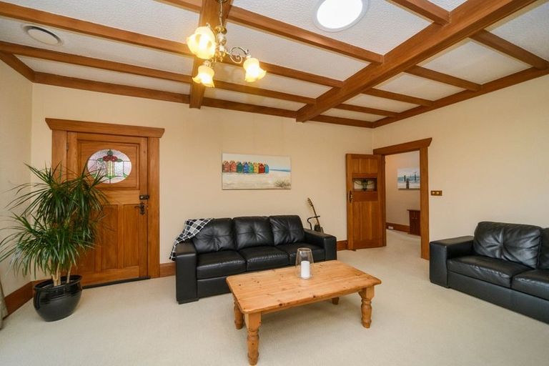 Photo of property in 8 Chaytor Street, West End, Palmerston North, 4410