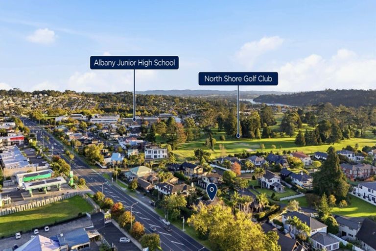 Photo of property in 15 Oak Manor Drive, Albany, Auckland, 0632