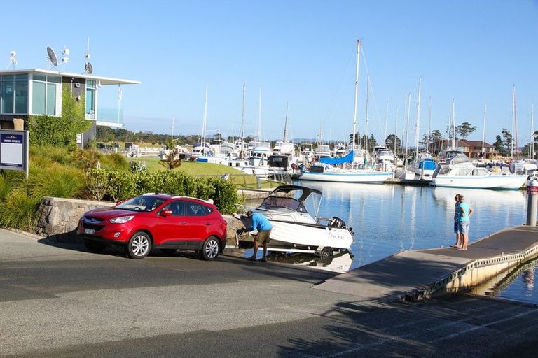 Photo of property in 79 Maturiki Drive, Ruakaka, 0118