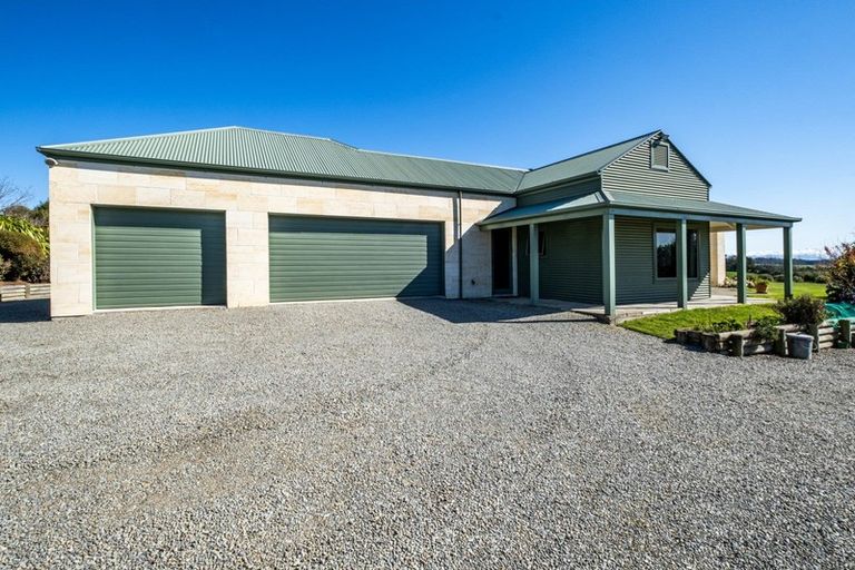 Photo of property in 170 Spur Road, Hadlow, Timaru, 7975