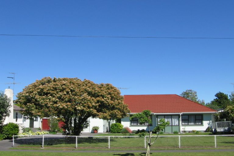 Photo of property in 6 Charles Street, Riverdale, Gisborne, 4010