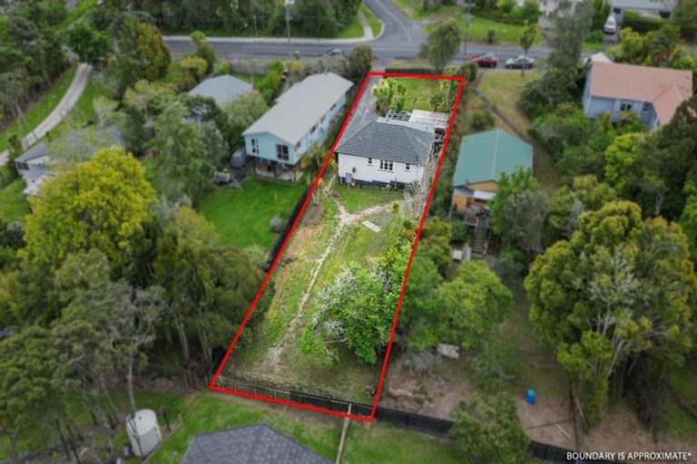 Photo of property in 28 Northfield Road, Waitakere, Auckland, 0816