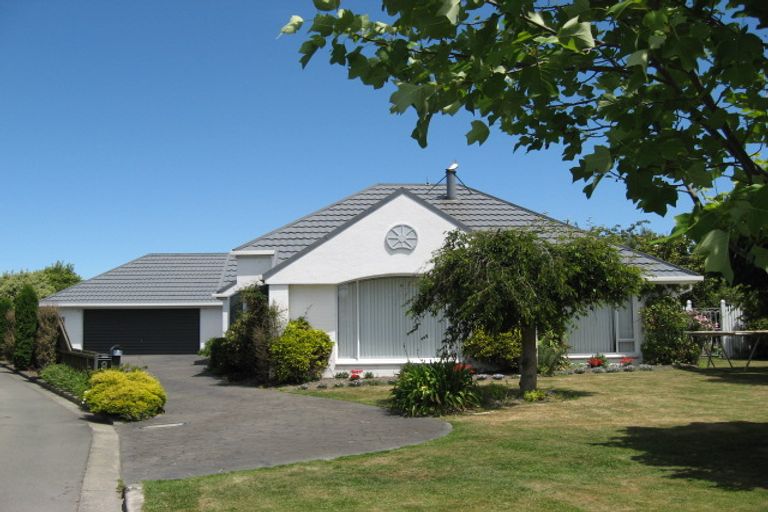 Photo of property in 6 Harlech Mews, Avonhead, Christchurch, 8042