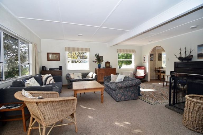 Photo of property in 15 Clifton Avenue, Carterton, 5713