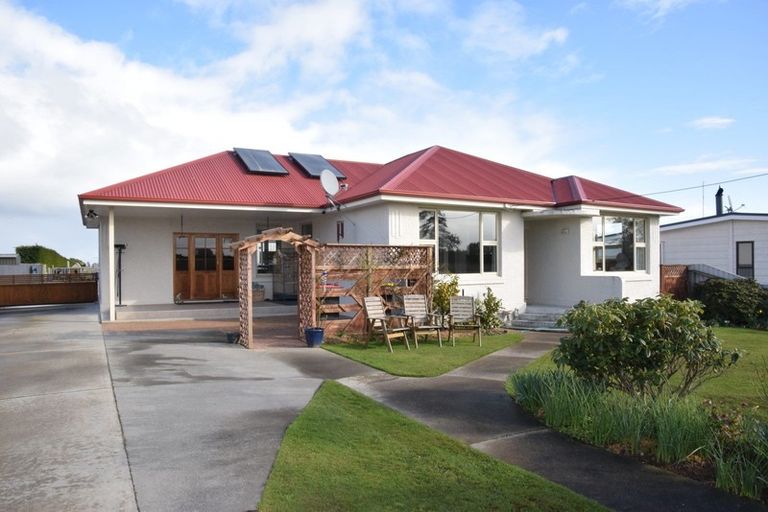 Photo of property in 134 Ferry Road, Edendale, 9825
