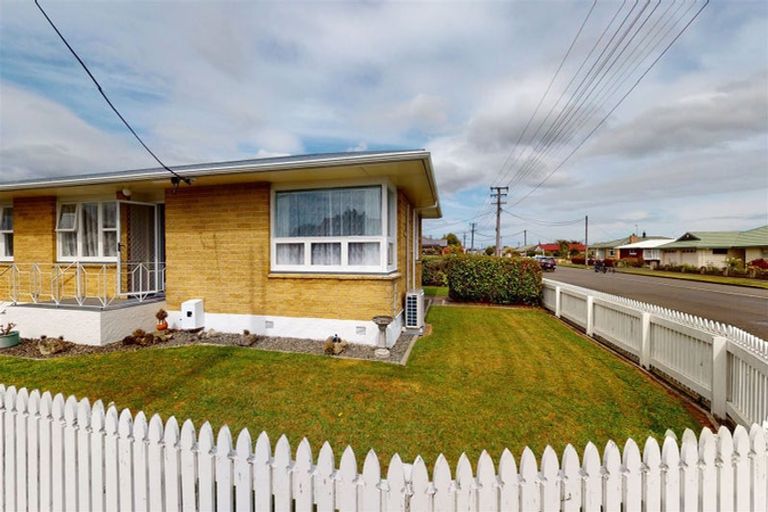 Photo of property in 146 Bath Street, Levin, 5510
