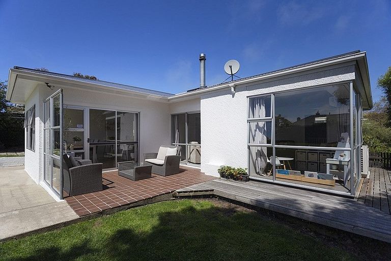 Photo of property in 13 Selwyn Street, South Hill, Oamaru, 9400