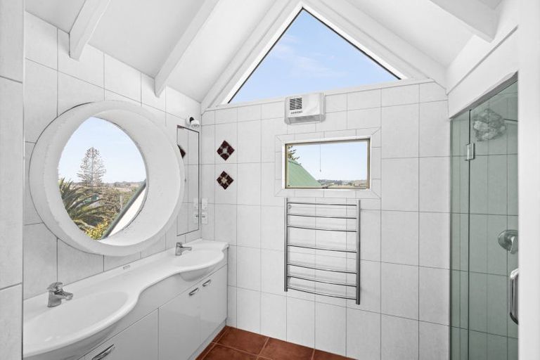 Photo of property in 3/46 The Esplanade, Westshore, Napier, 4110