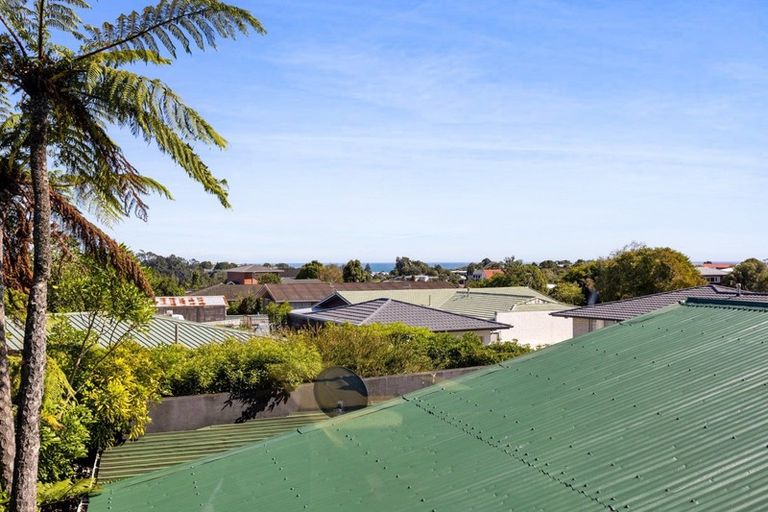 Photo of property in 31a Truby King Street, Merrilands, New Plymouth, 4312