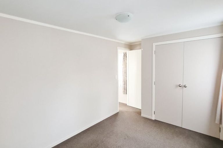 Photo of property in 32 Rimu Street, Waikanae, 5036