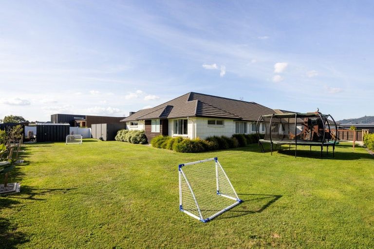 Photo of property in 19 Mike Smith Drive, Cambridge, 3434