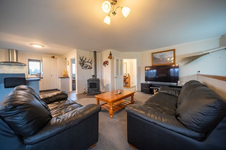 Photo of property in 1085c Hillside-manapouri Road, Manapouri, Te Anau, 9679