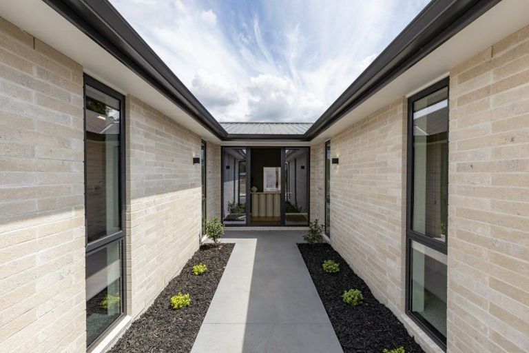 Photo of property in 11 Keri Rua Road, Leamington, 3495