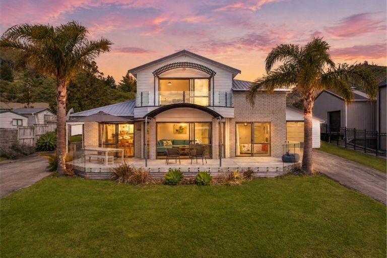 Photo of property in 332 Waterways Parade, Pauanui, Hikuai, 3579