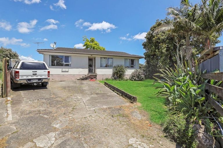 Photo of property in 27 Hyperion Drive, Randwick Park, Auckland, 2105