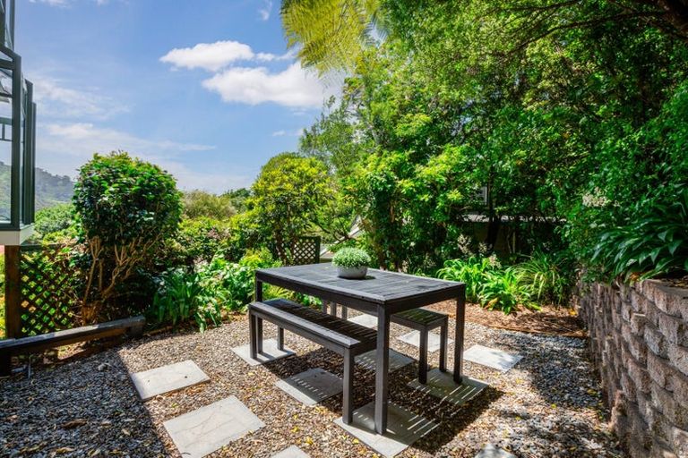 Photo of property in 12 Bladon Terrace, Ngaio, Wellington, 6035