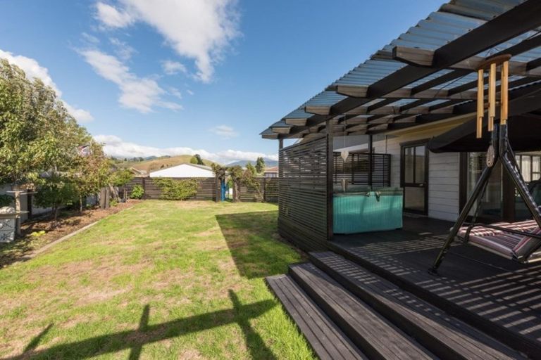 Photo of property in 24 Martin Avenue, Wakefield, 7025