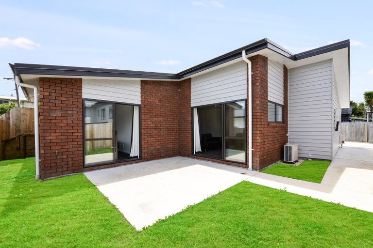 Photo of property in 2/28 Mckay Drive, Temple View, Hamilton, 3218