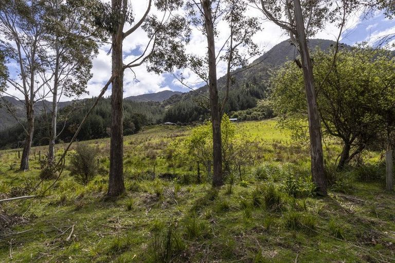 Photo of property in 300 State Highway 1, Mount Pleasant, Blenheim, 7273