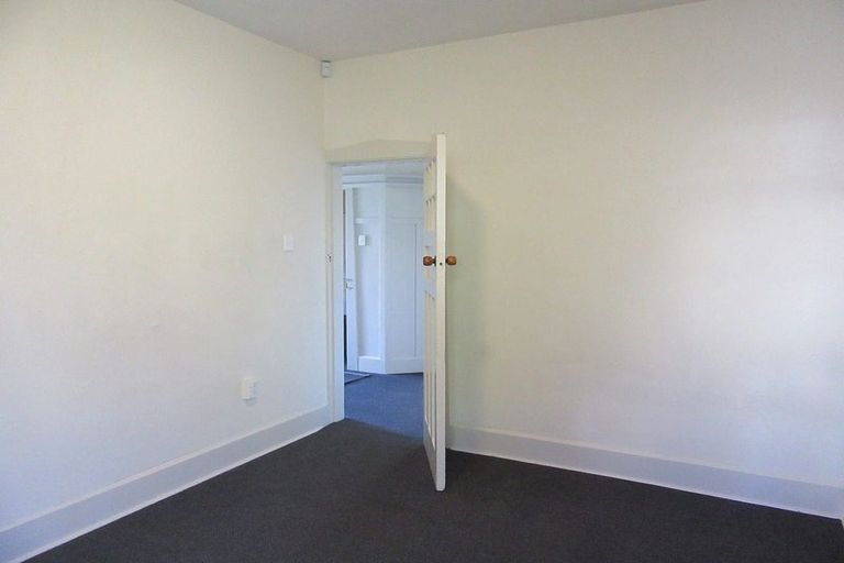 Photo of property in 104 Wainui Street, Riccarton, Christchurch, 8041