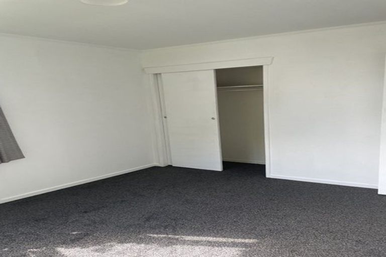 Photo of property in 27 Yearsley Place, Manurewa, Auckland, 2102