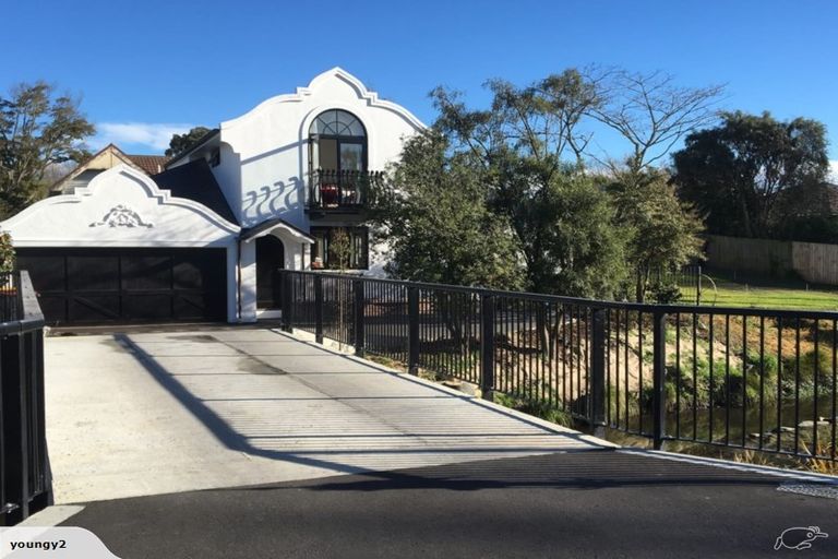 Photo of property in 125 Stapletons Road, Richmond, Christchurch, 8013