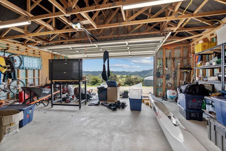 Photo of property in 158 Clements Road, Matapouri, Whangarei, 0173