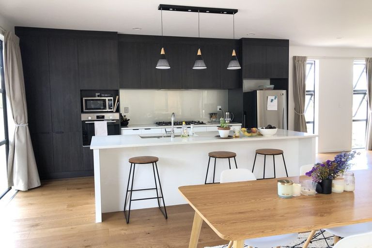 Photo of property in 36 Windlass Street, Long Bay, Auckland, 0630