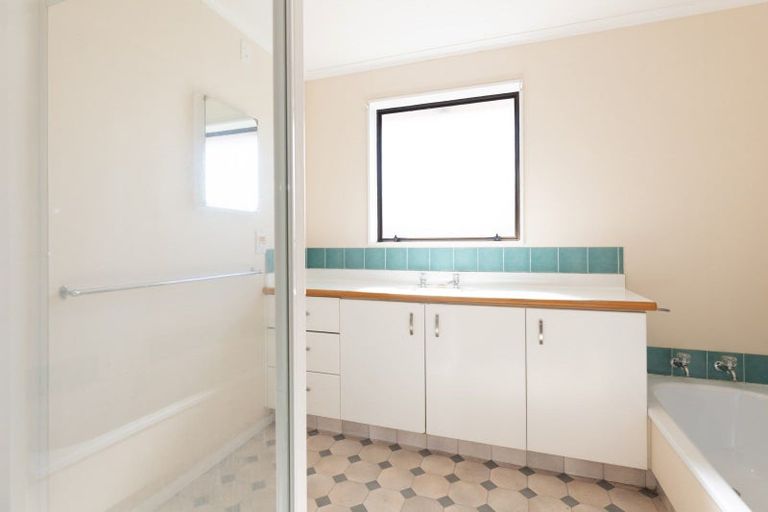 Photo of property in 3/93 Avenue Road, West End, Timaru, 7910