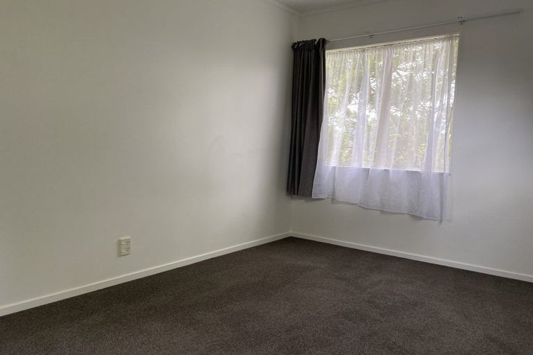 Photo of property in 12 Duxfield Drive, Ranui, Auckland, 0612