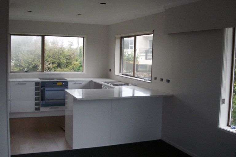 Photo of property in 2/73 Bramley Drive, Farm Cove, Auckland, 2012