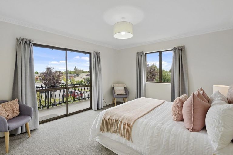 Photo of property in 15 Sawtell Place, Northcote, Christchurch, 8052