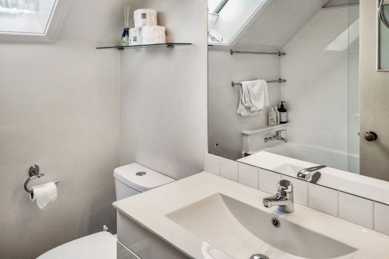 Photo of property in 29 Wayside Avenue, Burnside, Christchurch, 8053