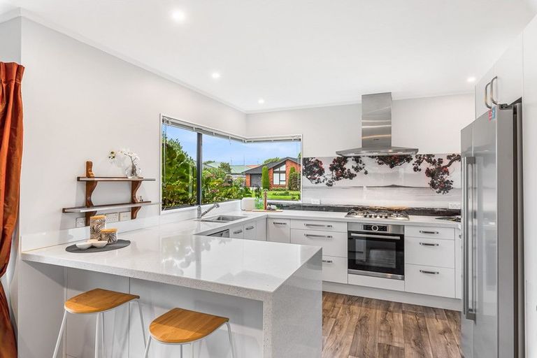 Photo of property in 67 Cedar Drive, Paraparaumu Beach, Paraparaumu, 5032