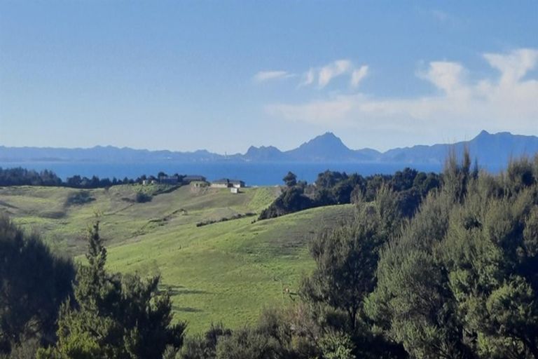 Photo of property in 18 Kanuka Lane, Waipu, 0582